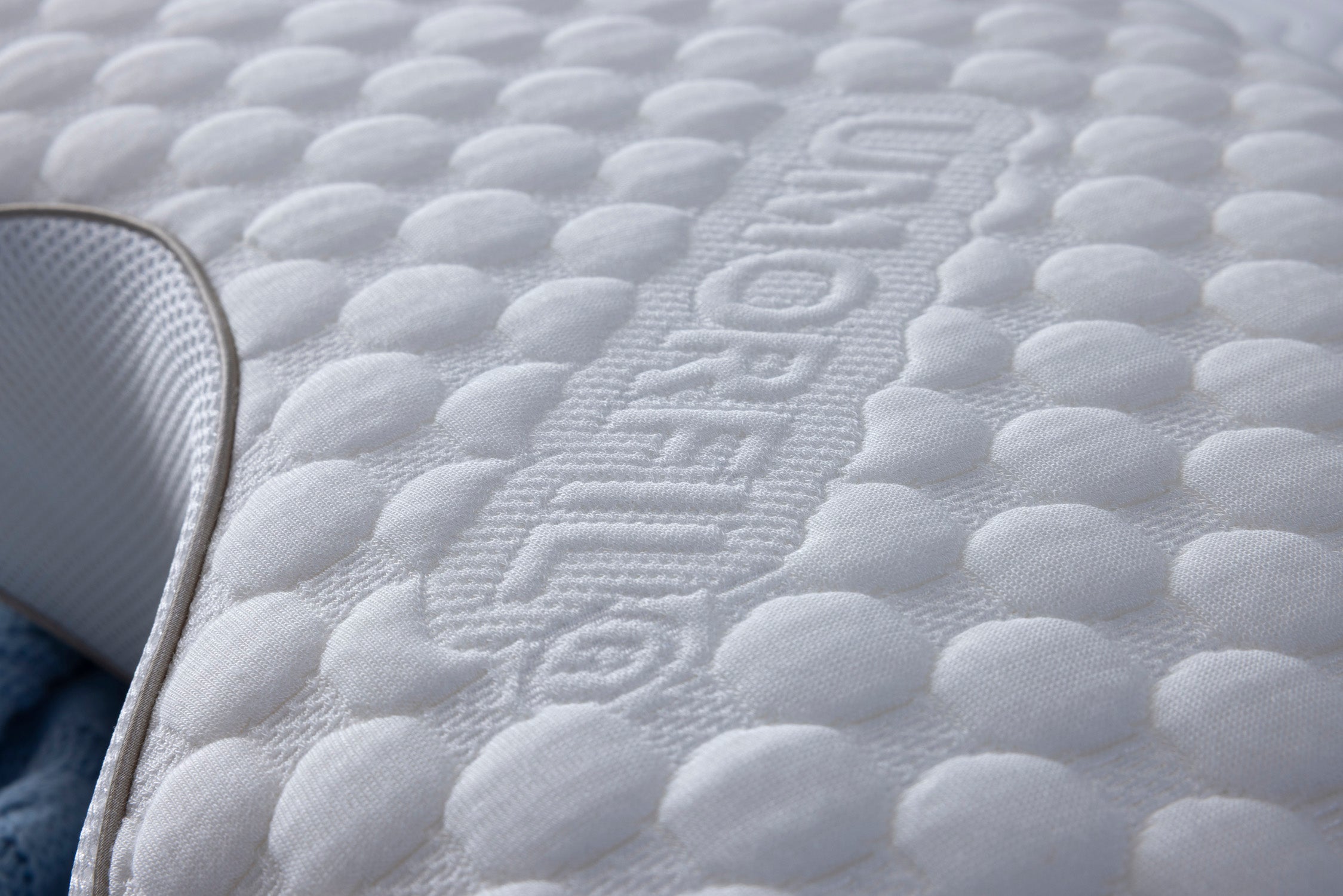 Collora Pillow