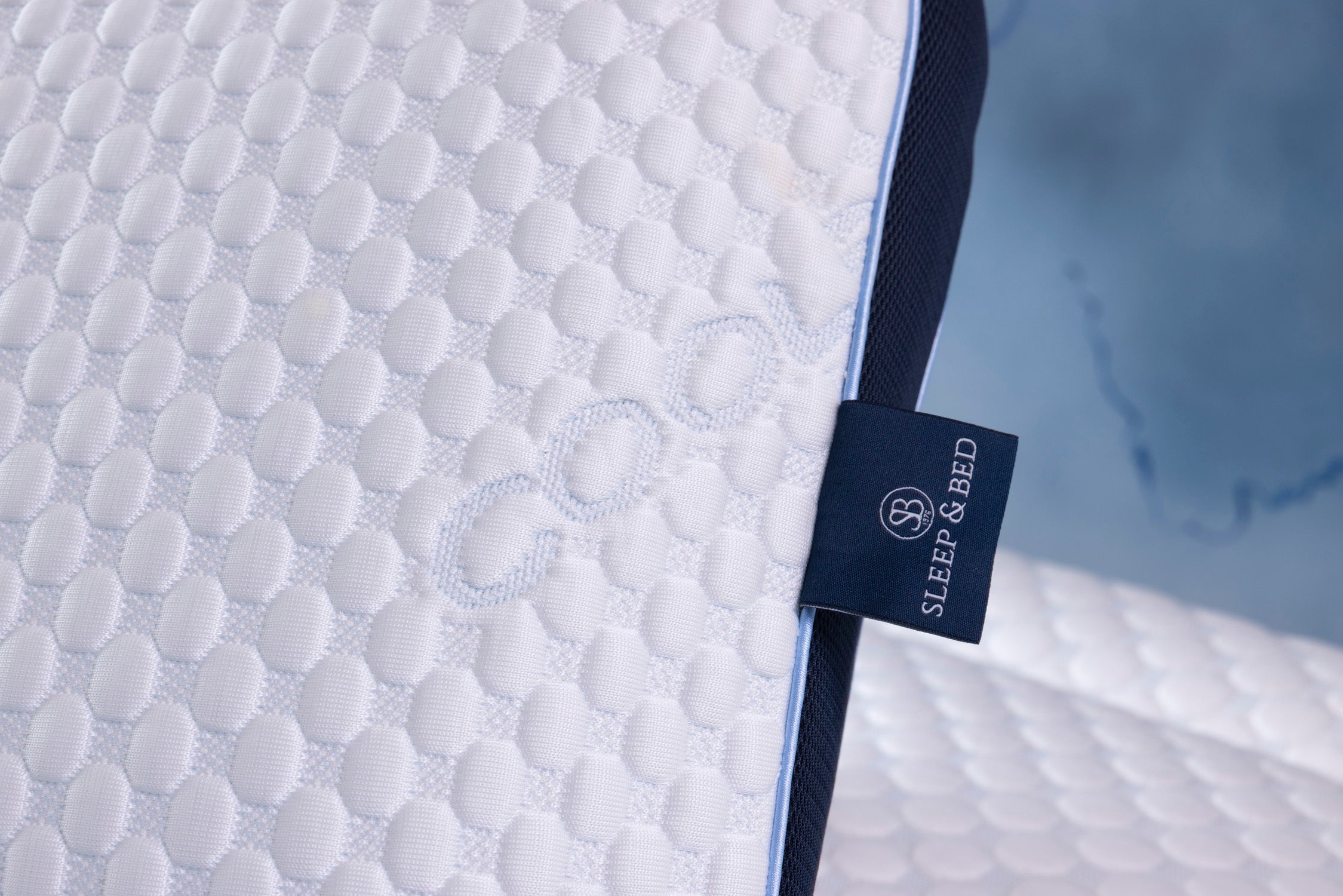 Cube Cooler Pillow